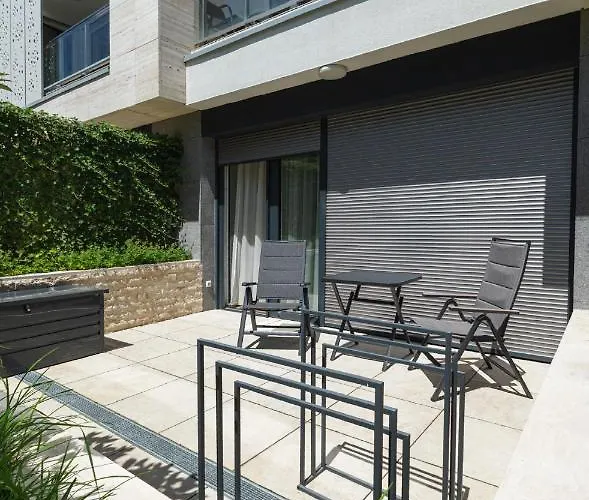 Апарт-отель Carbona Great Time 4*